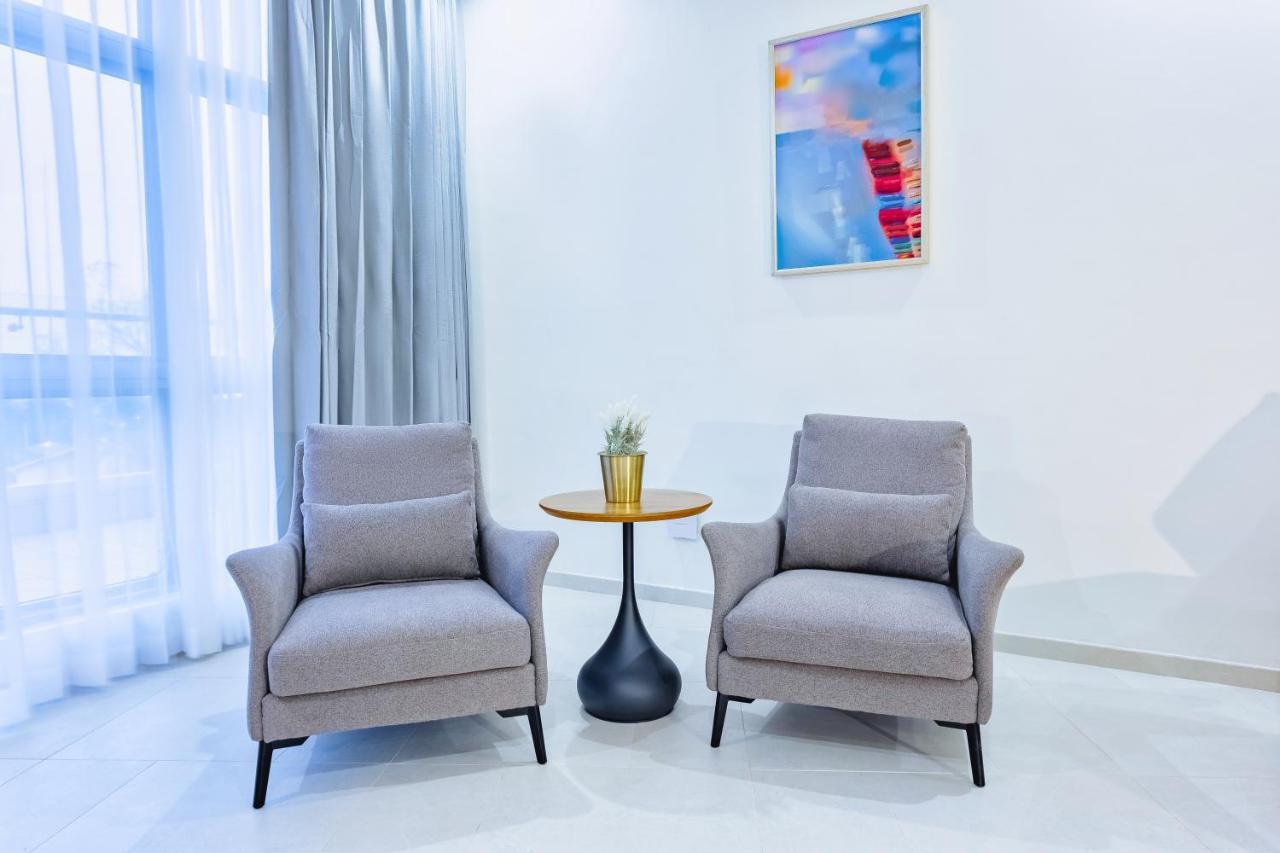 Alisa Hotel Tema Exteriör bild